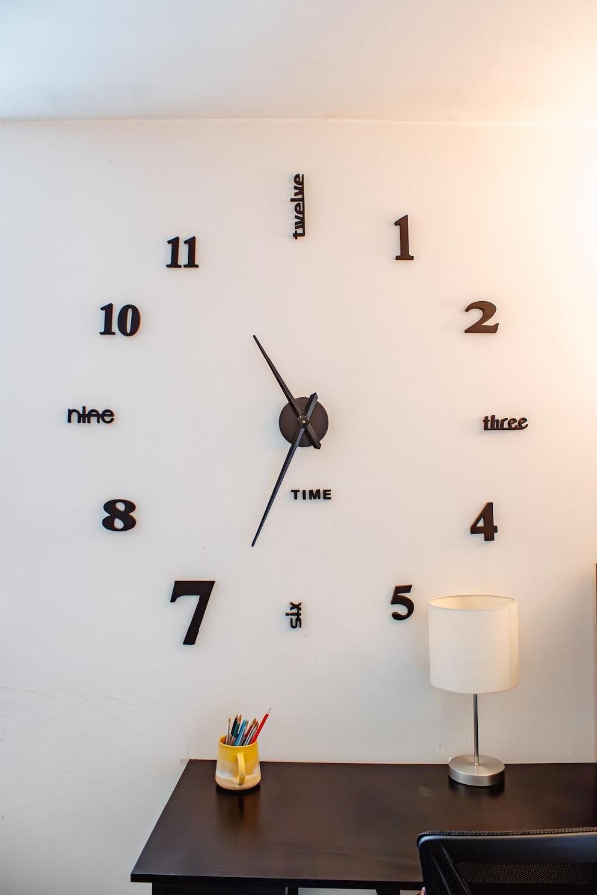 Modern 1-Bedroom Flat In Centre リーズ エクステリア 写真